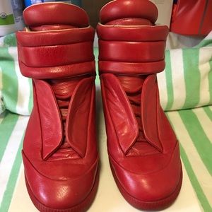 Red 22 Maison Martin Margiela